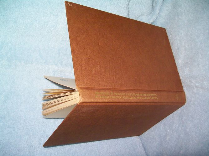 Box B3 044